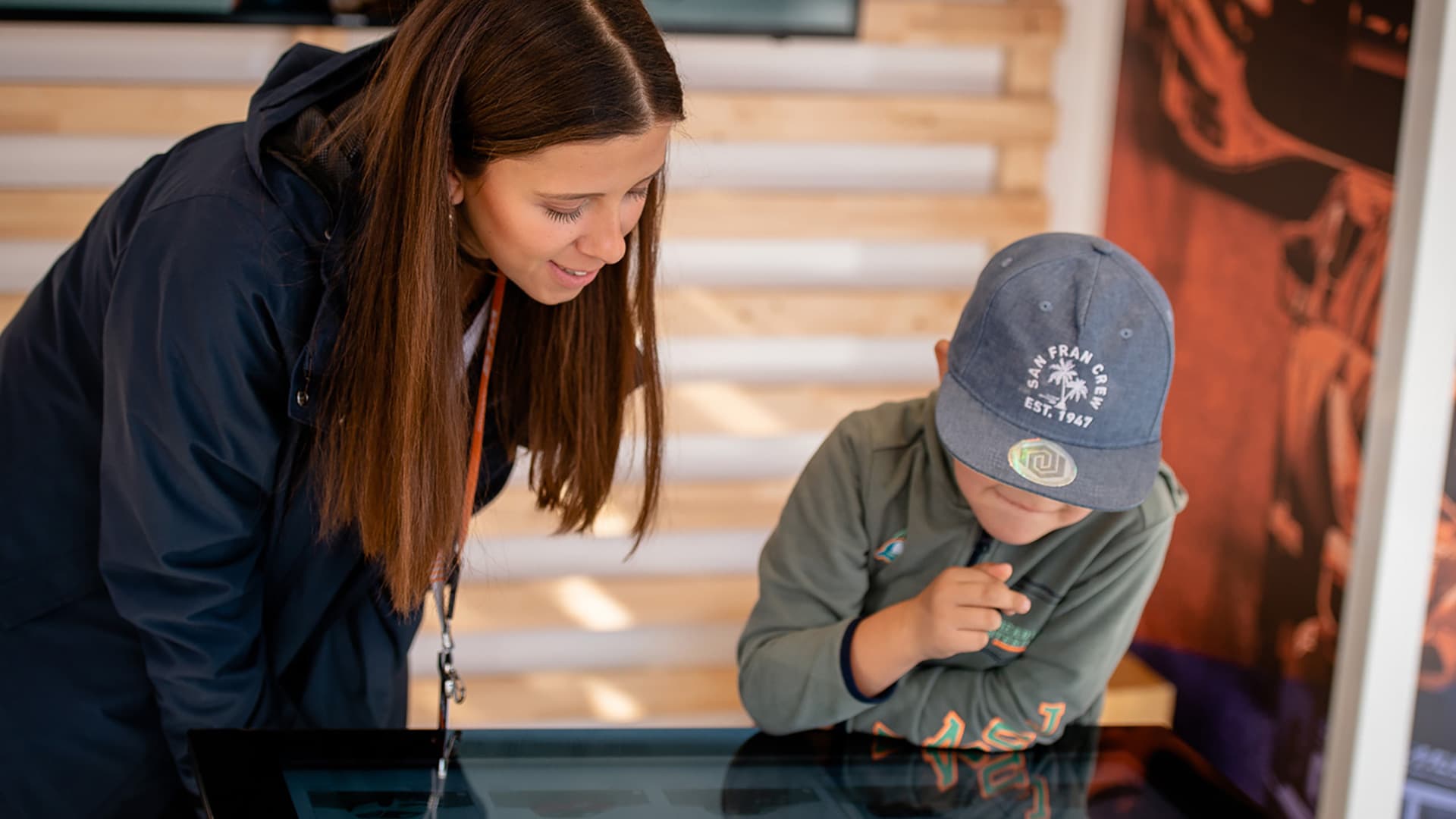 header-image header-image